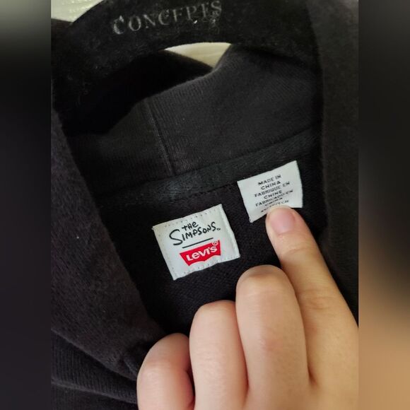 Levis x The Simpsons Unisex Wigs Cartoon Black Graphic Hoodie XS - Picture 6 of 13